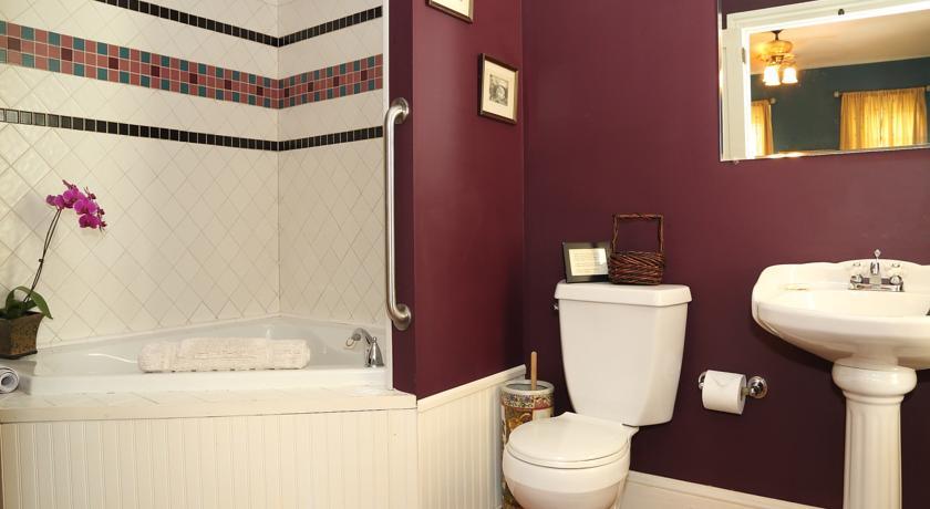 Bed & Breakfast Amethyst 2*