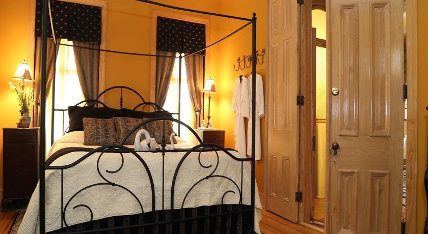 Bed & Breakfast Amethyst Adamstown